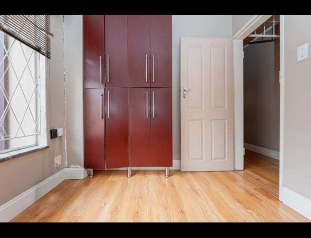 4 BEDROOM HOUSE FOR SALE IN PARKHILL GARDENS